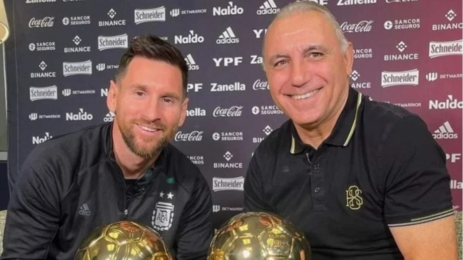 31 години след "Златната топка": Христо Стоичков пак обра погледите в Париж (ВИДЕО)