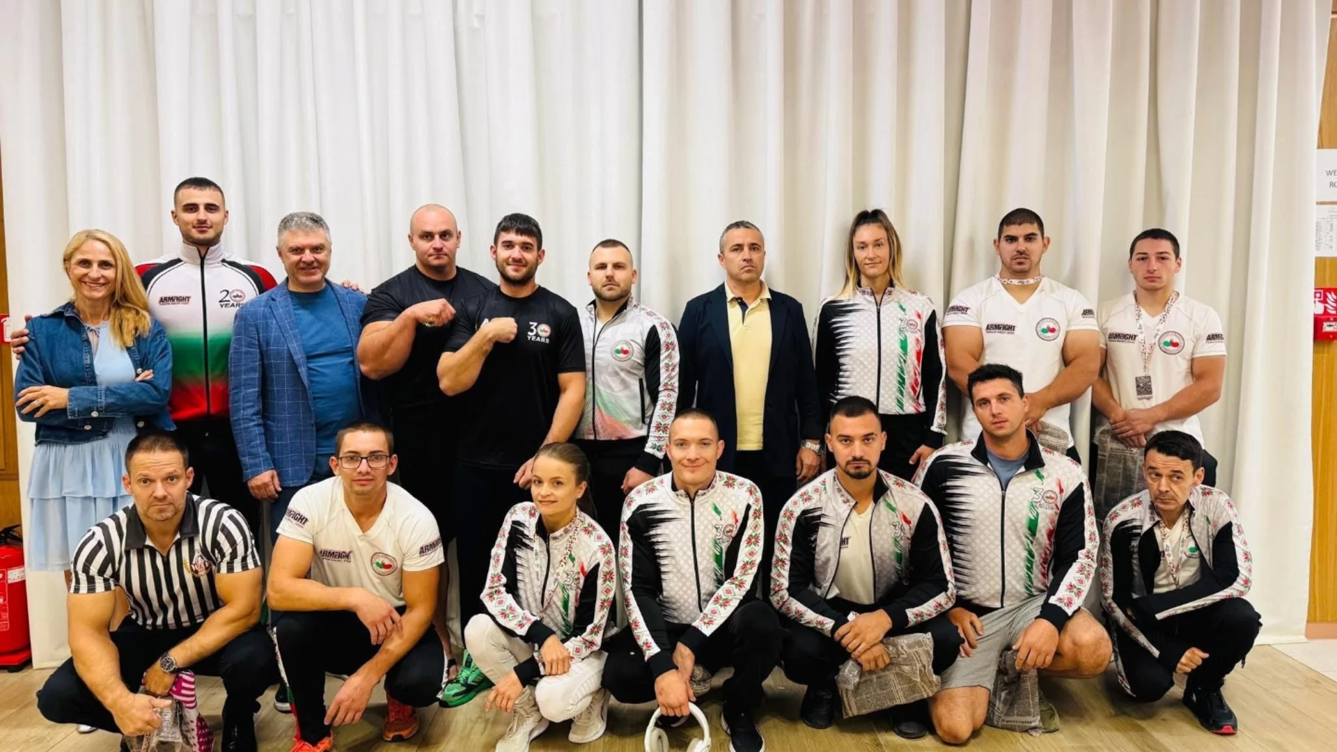 Браво! България завоюва бронз в отборното класиране на Световното по канадска борба