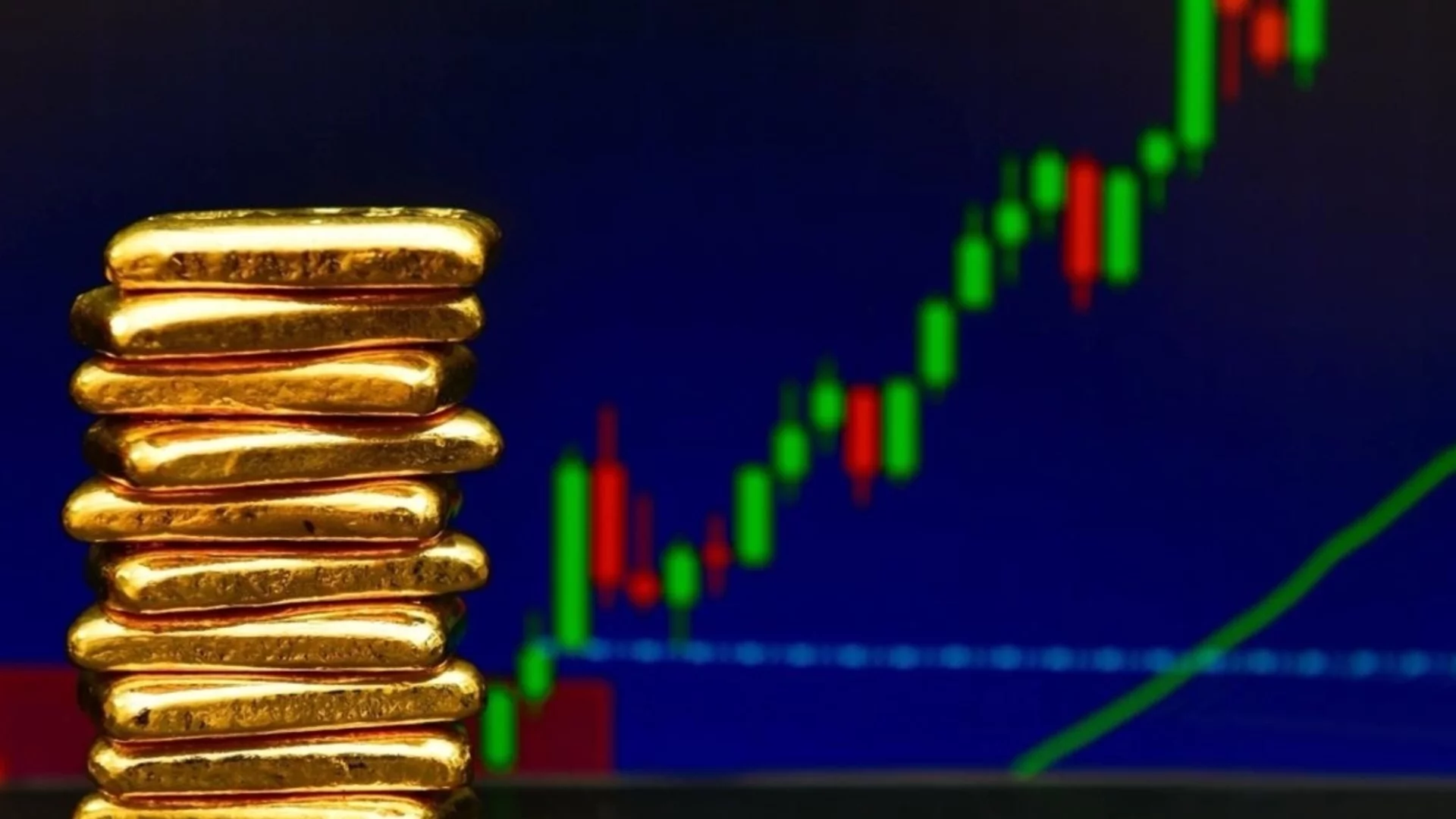 Какво е довело до 42% увеличение на цената на златото през 2025 г.?