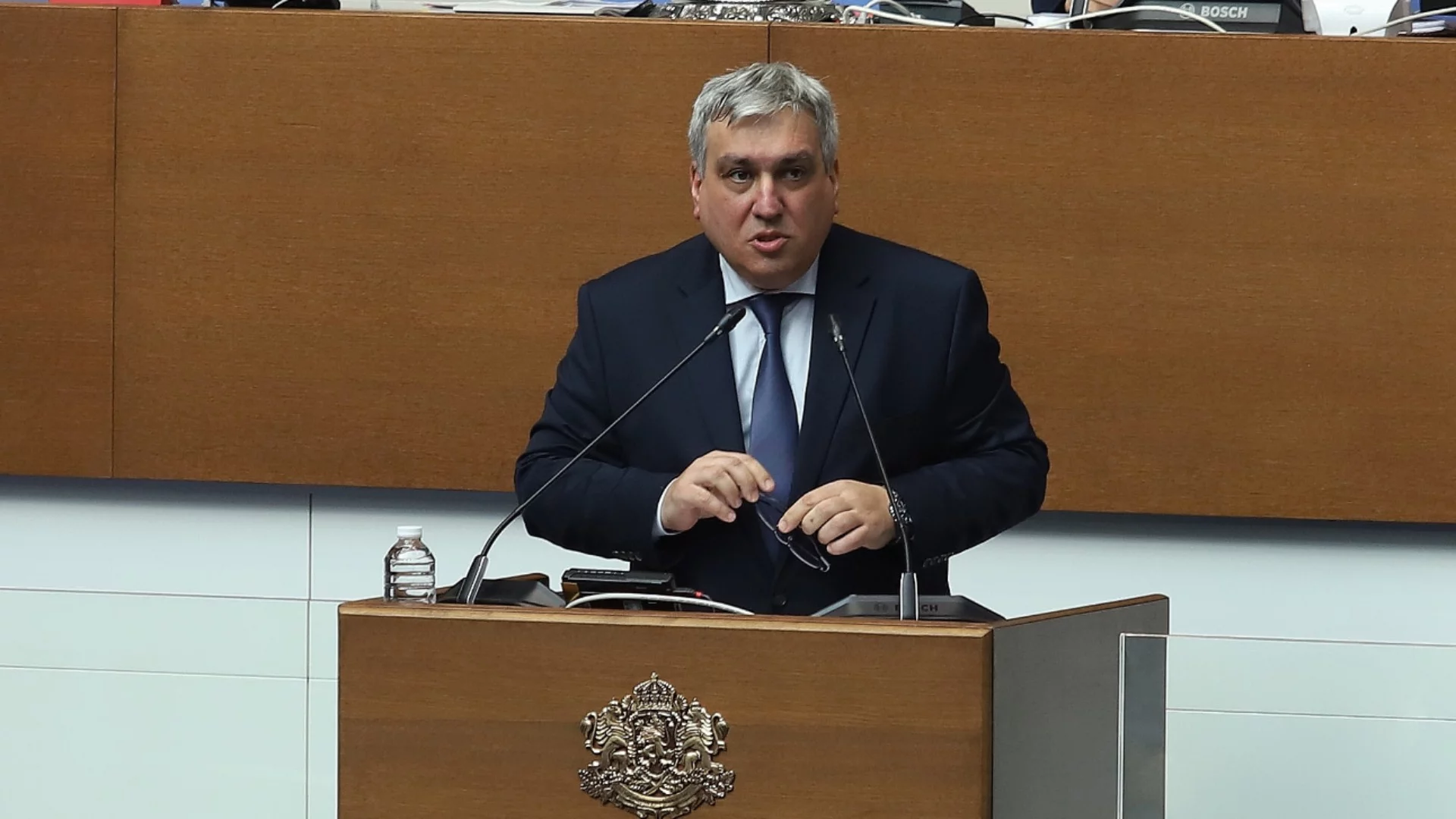 НСИ се оплака груба политическа намеса върху независимостта си