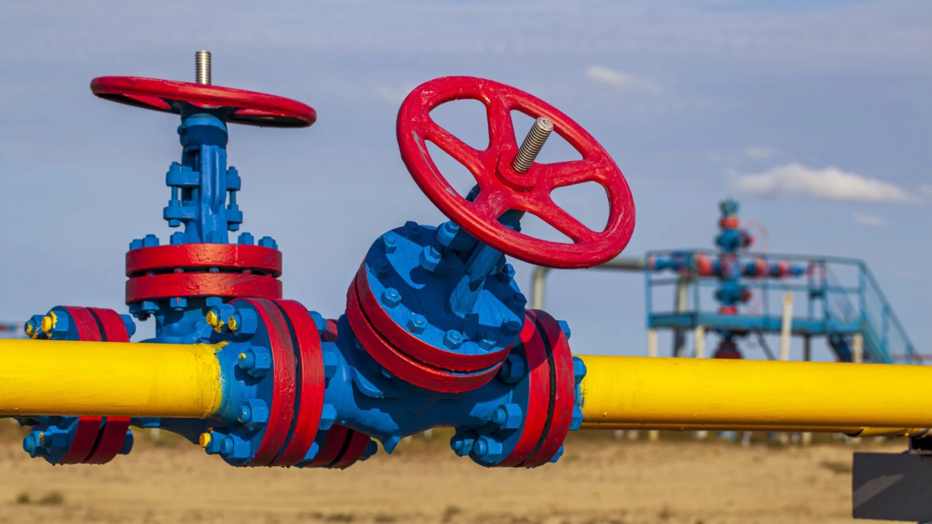 България прекратява договора за транзит на руски газ