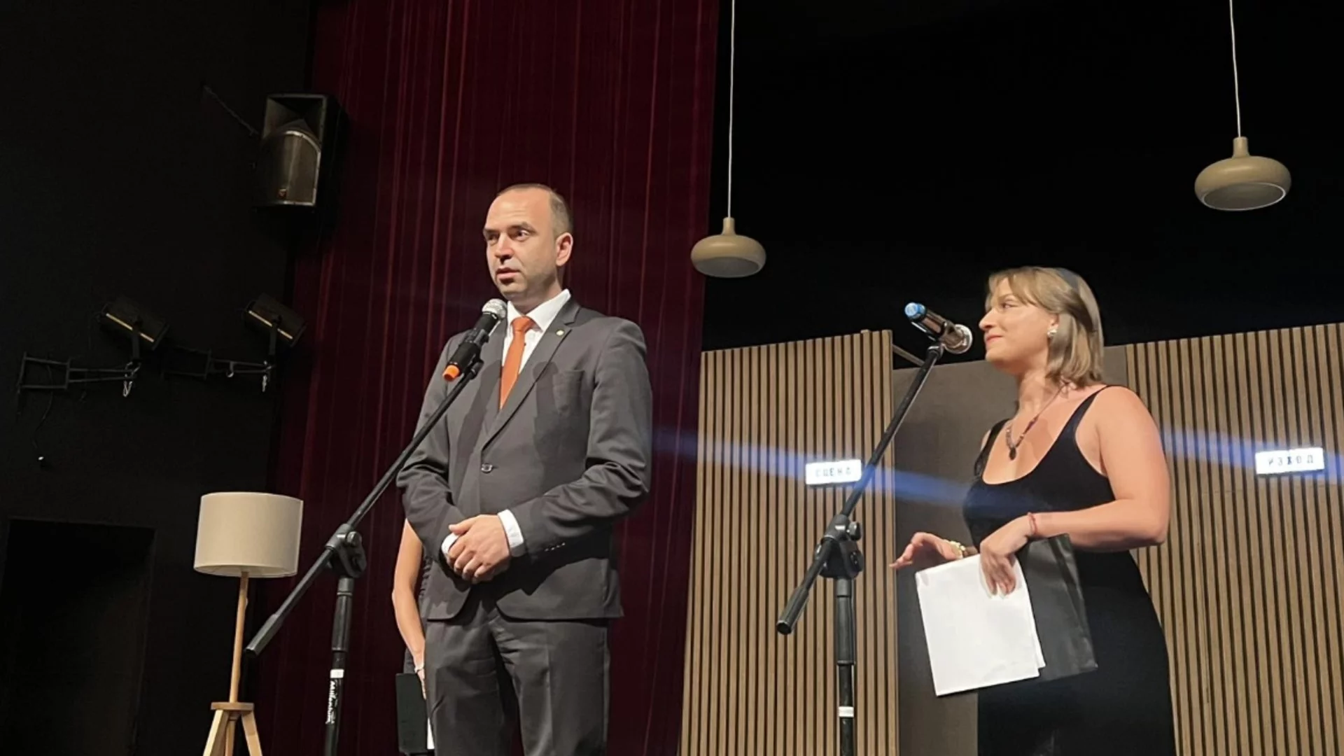 В Кюстендил започна първото издание на Международния театрален фестивалActing Europe