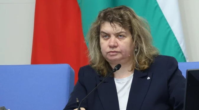 "Възраждане" ще събират подписи за оставката на Киселова
