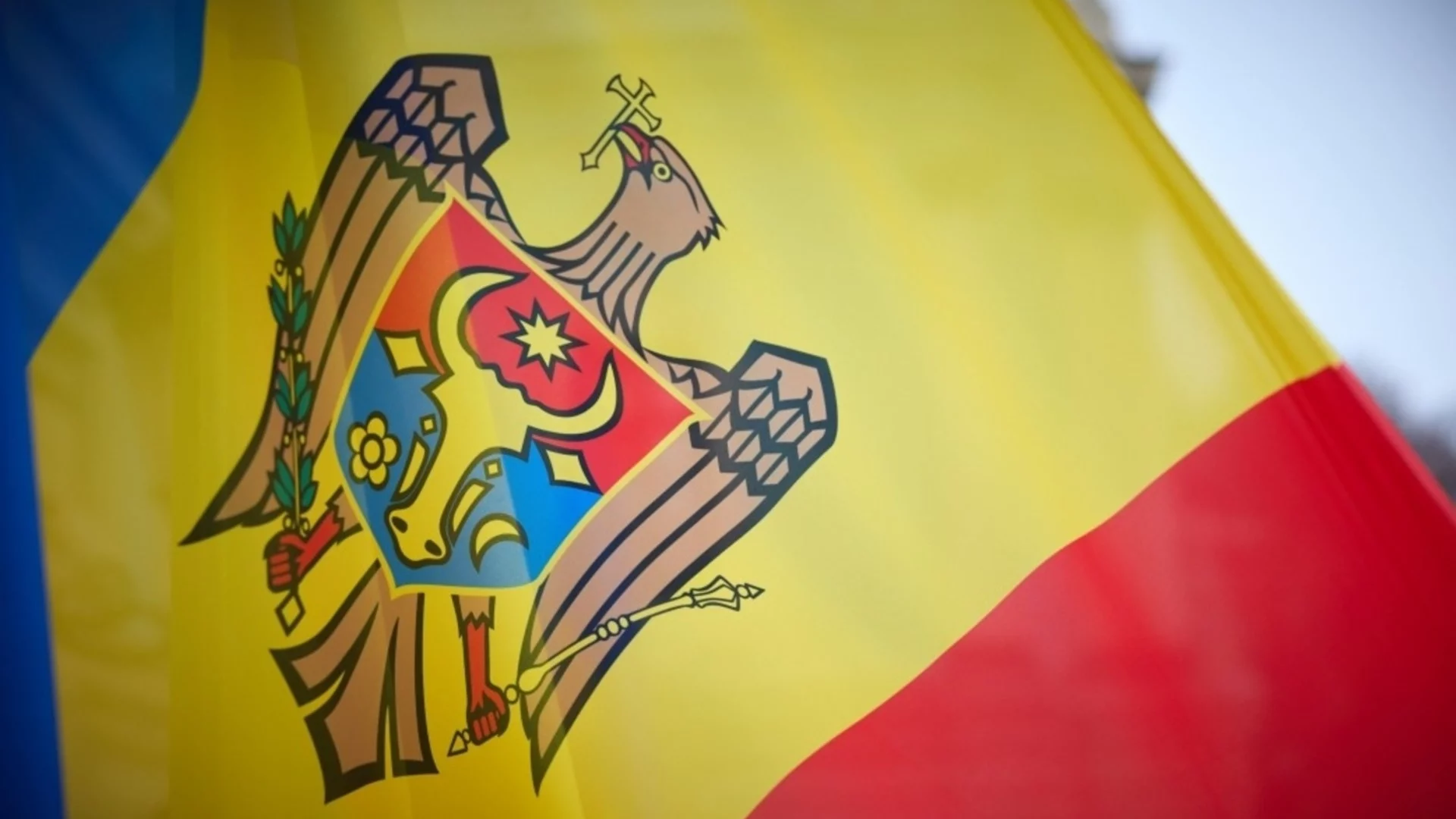 Молдова избира Европа: Масов протест не иска да е руска платформа за хибридни атаки (ВИДЕО+СНИМКИ)