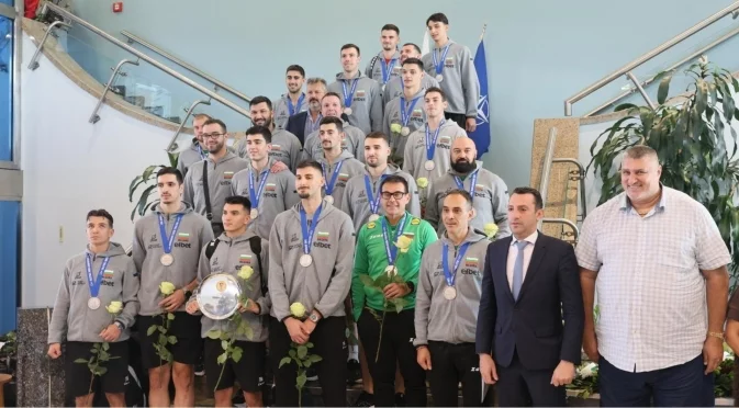 Ето паричната премия, с която държавата награди волейболните национали