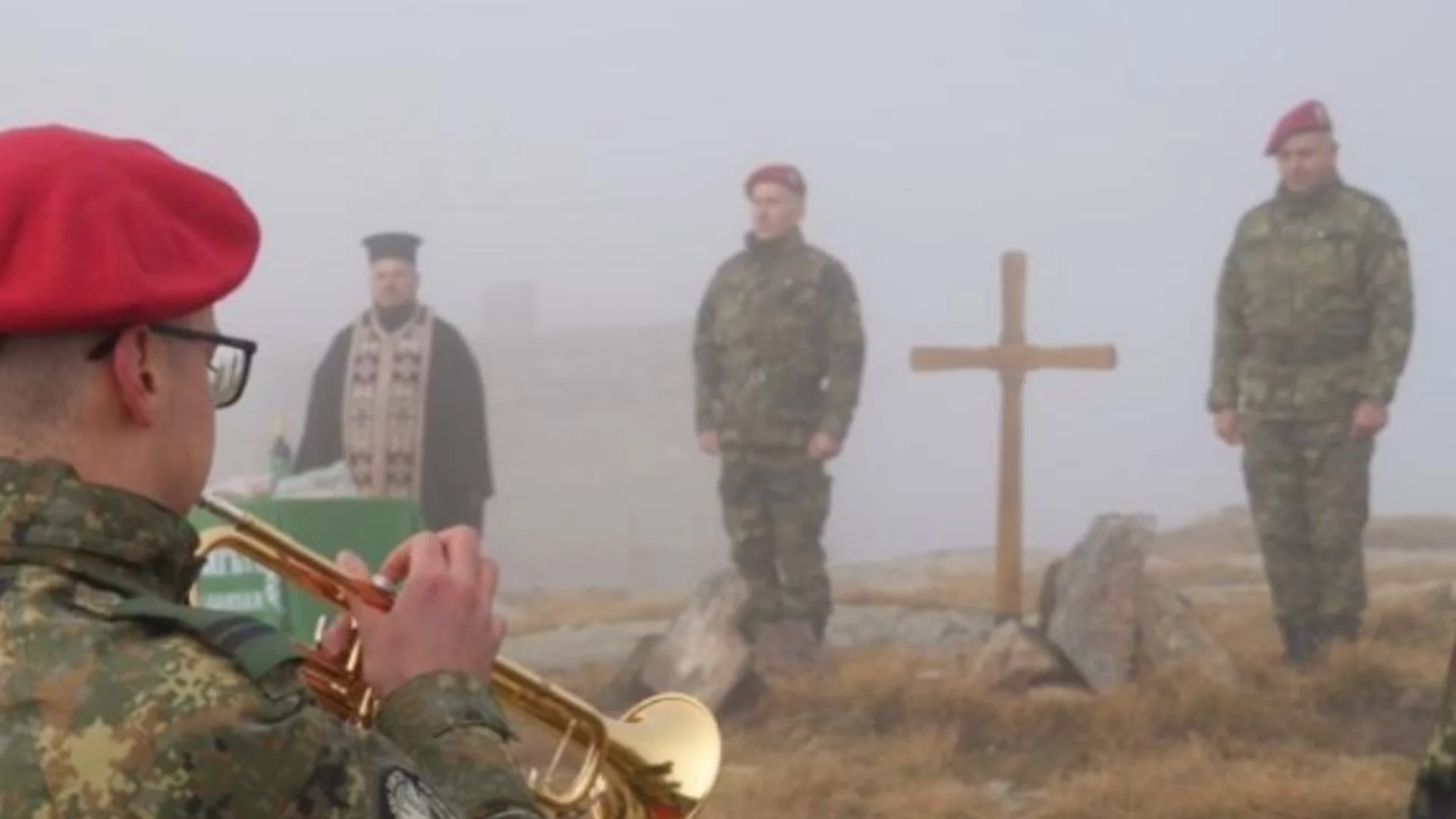 Военен ритуал-панихида се проведе на историческия връх Каймакчалан за поредна година  (СНИМКИ)