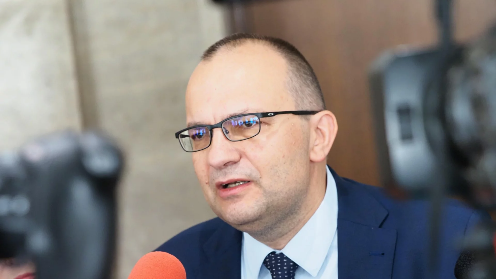 Мартин Димитров: Обществена тайна е, че правителството готви вдигане на данъци и осигуровки