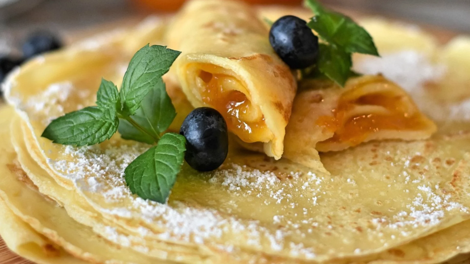 Как да приготвим вкусни палачинки, които не се накъсват в тигана