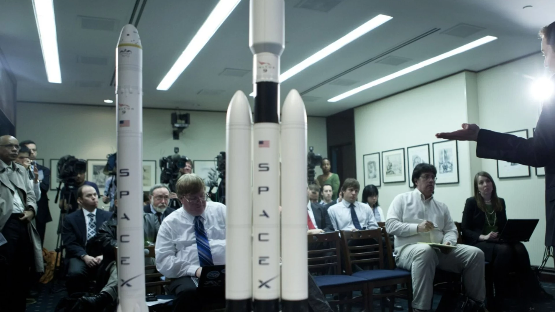 SpaceX вече не е най-скъпият стартъп в света, ето кой го измести