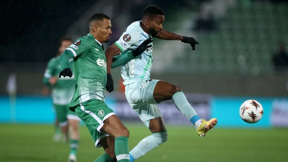 Лудогорец се бори здраво, но разочарова феновете си у дома в Лига Европа