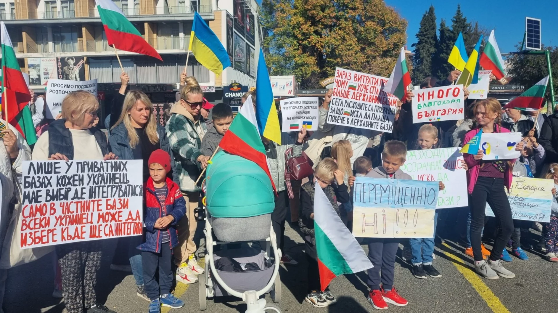 Правителството даде стотици хиляди за безплатен транспорт за украински ученици у нас