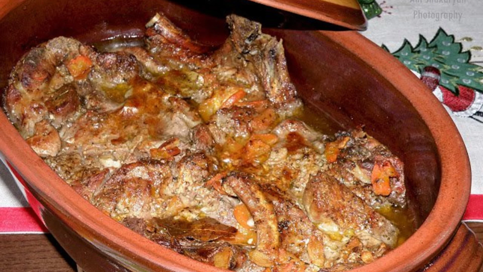 Как да приготвим най-вкусните пържоли в гювеч