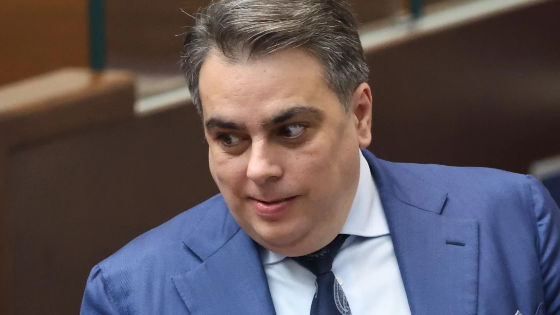 В момента г-н Сарафов е в ролята на клошар, който харчи 1 млрд. лв. на година за прокуратурата