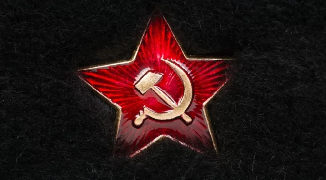 Да пробием САЩ с подкупи и шпиони, да смажем Европа: Руски депутат, търсен за убийство, ръси пропаганда (ВИДЕО)