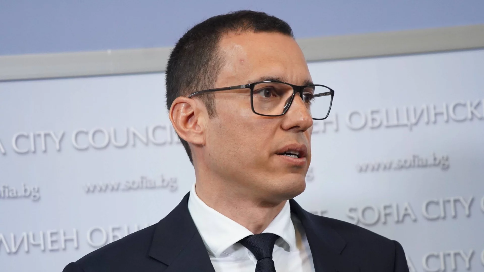 Въвеждат кризисна организация за сметопочистването в "Люлин" и "Красно село"
