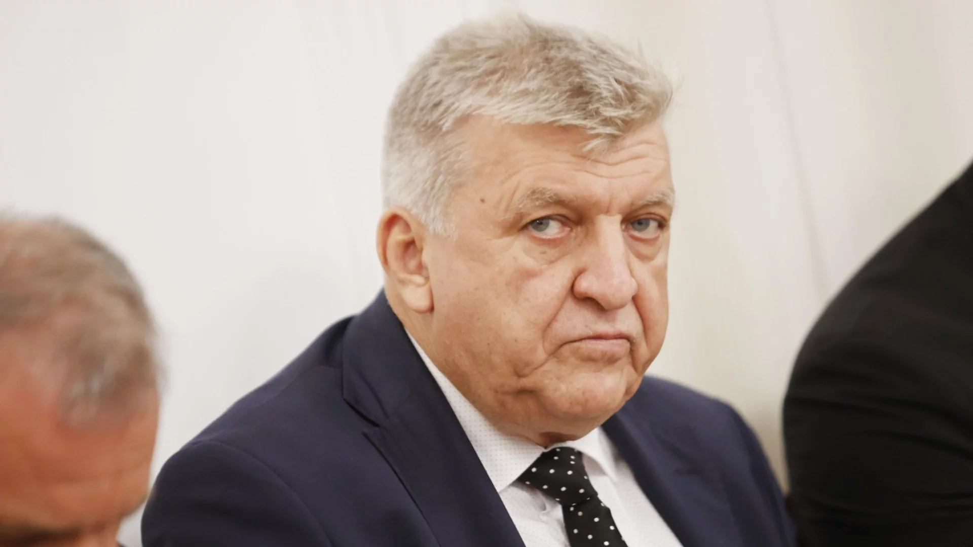 Factcheck.bg опроверга министър Генов: Река в Елените има, но е застроена с хотели
