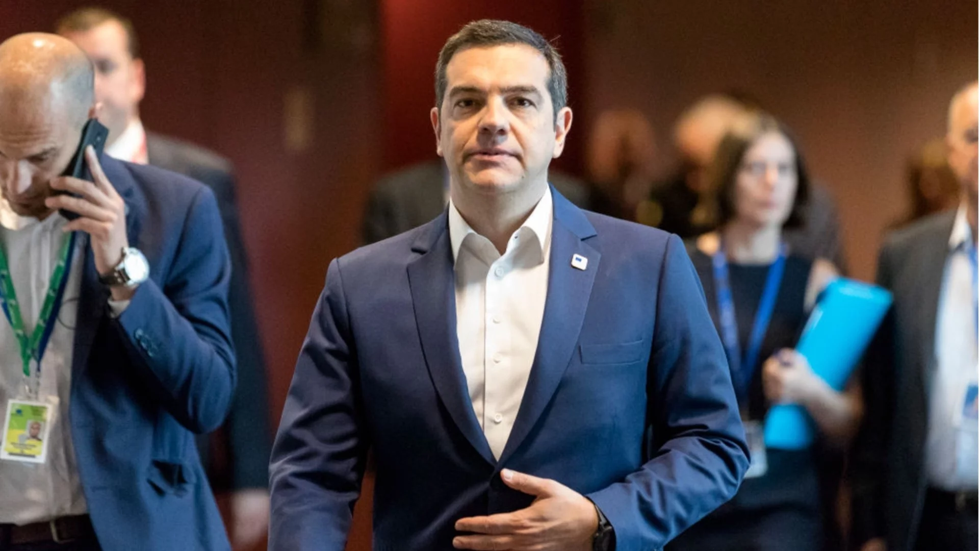 Алексис Ципрас подаде оставка като депутат