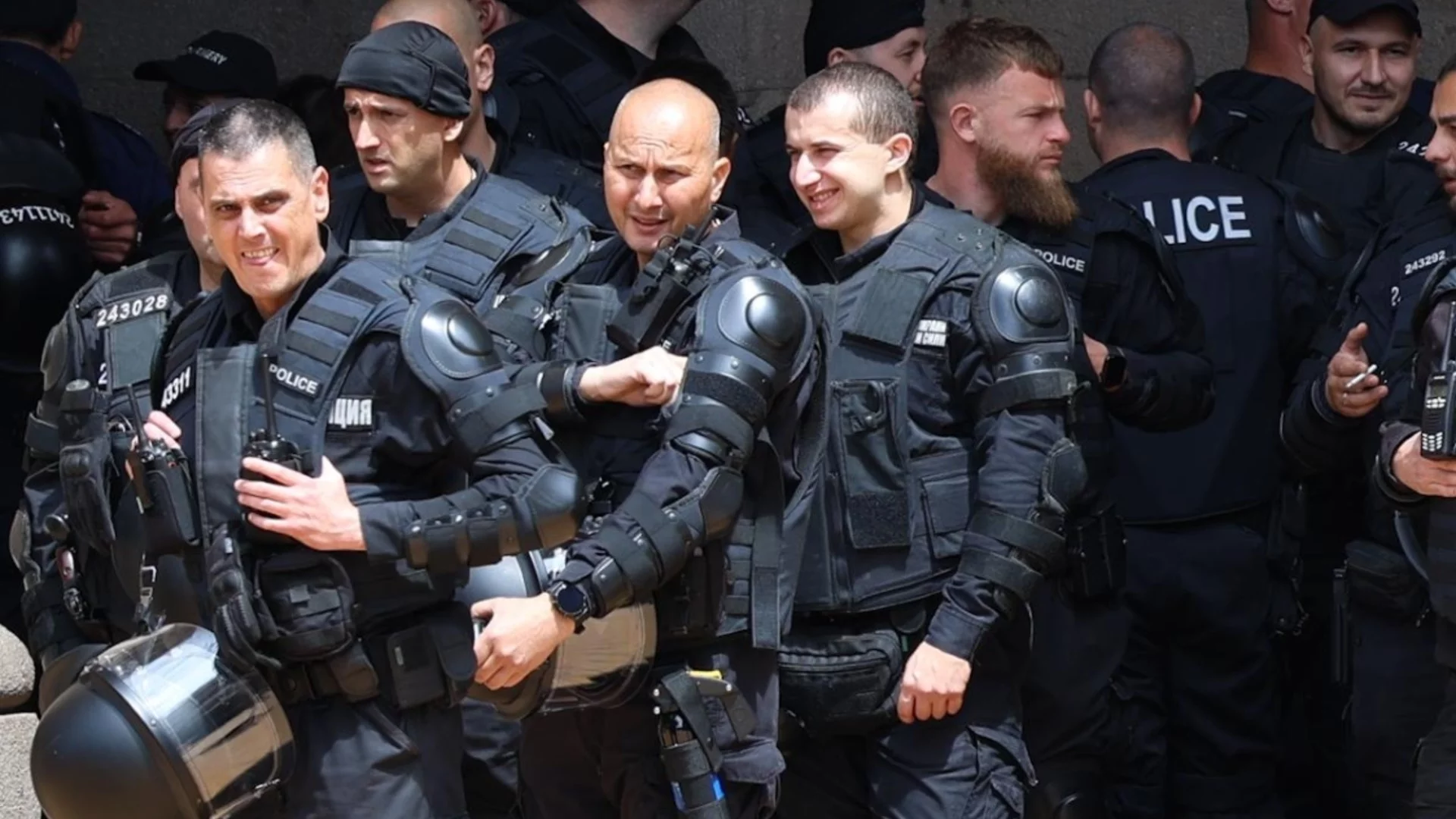 Шокиращо: За 10 месеца са похарчени над 1 милиард лева повече за заплати в МВР