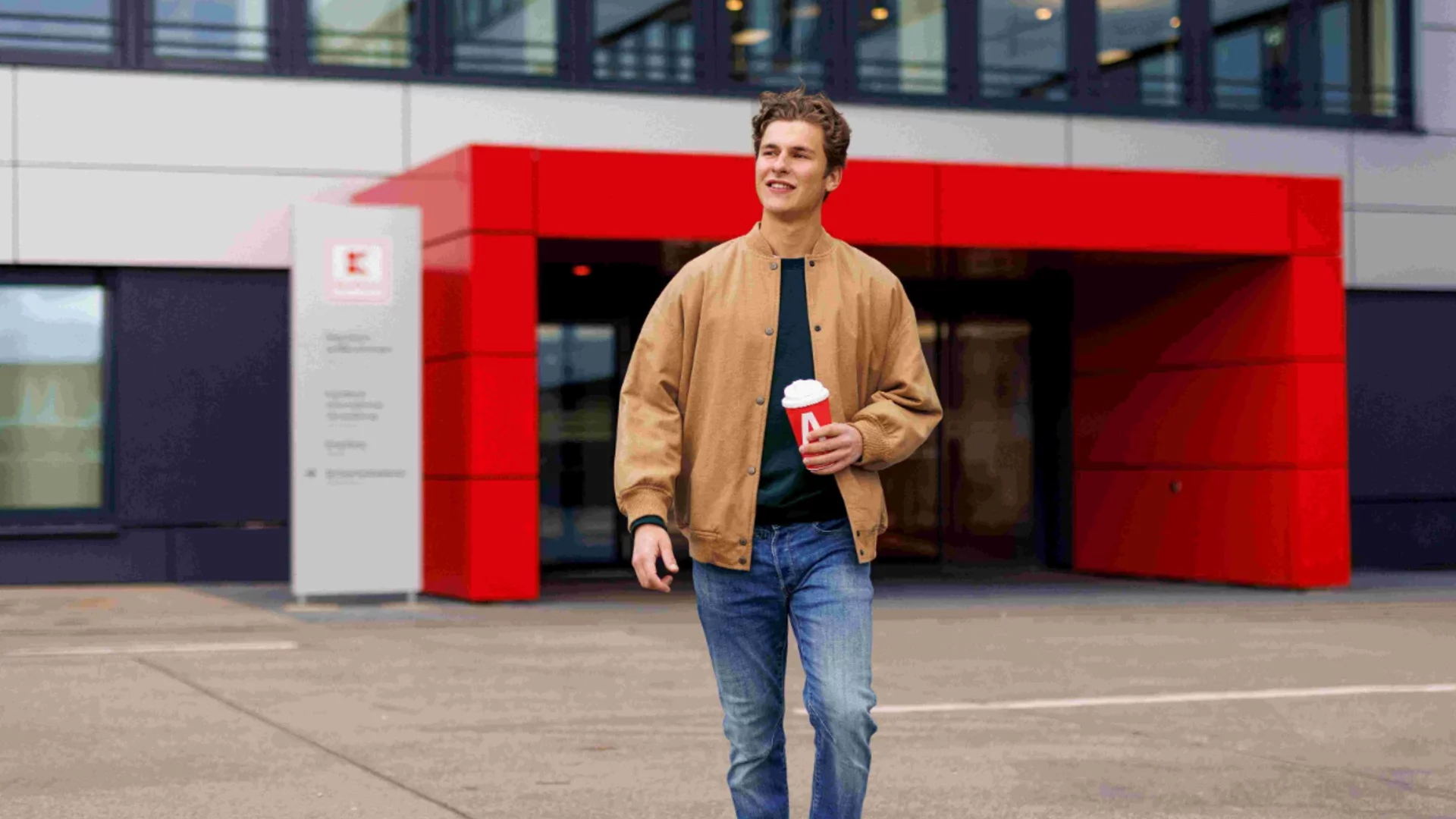 Изживей един ден като управител на магазин с „Мениджър за един ден“ в Kaufland