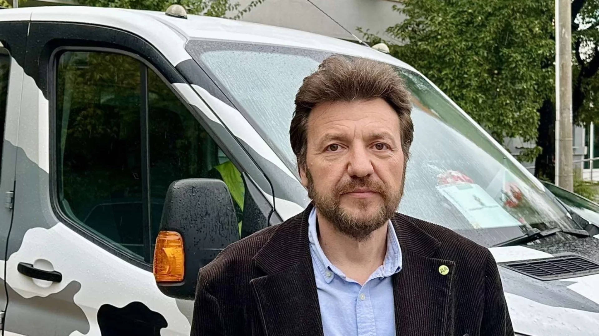 Кметът на “Слатина“ Георги Илиев предлага на Васил Терзиев помощ за боклука