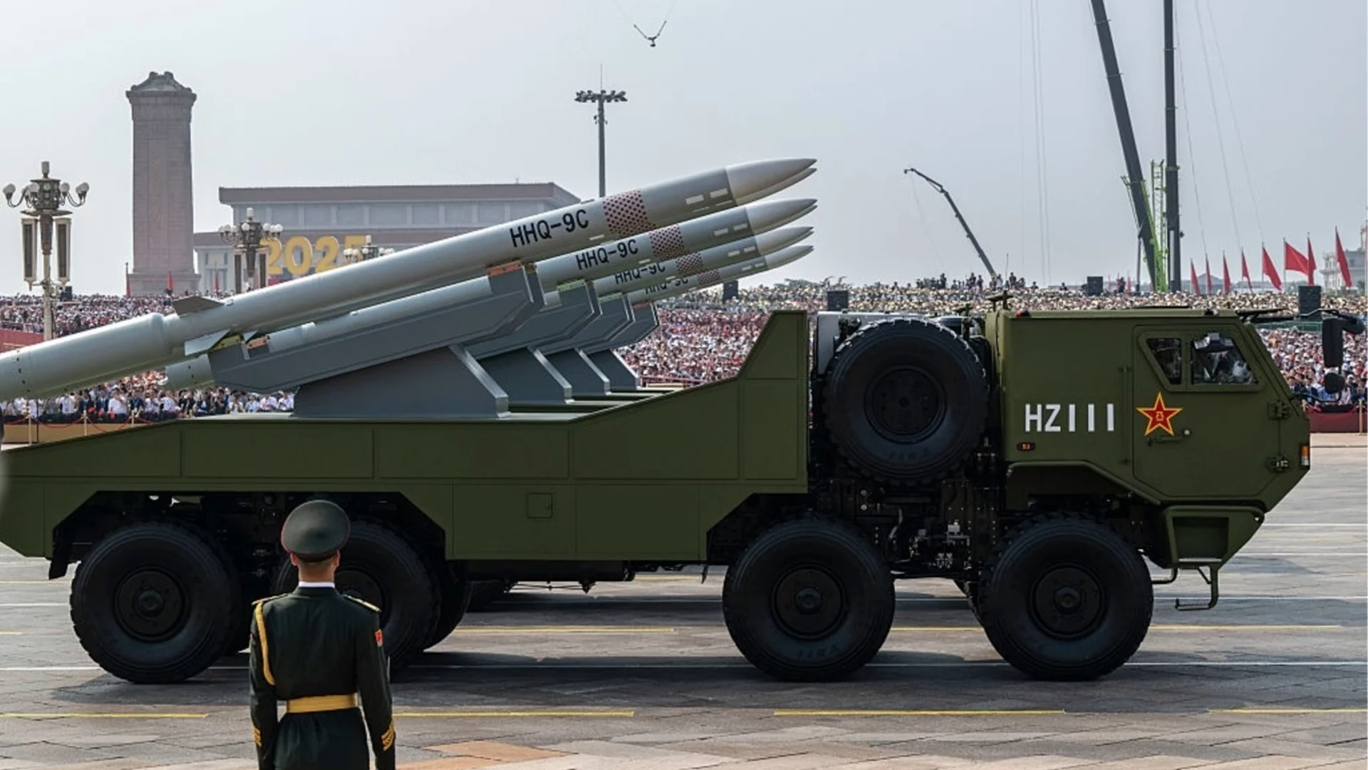 Готви ли се за атака: Китай засилва военната активност около Тайван