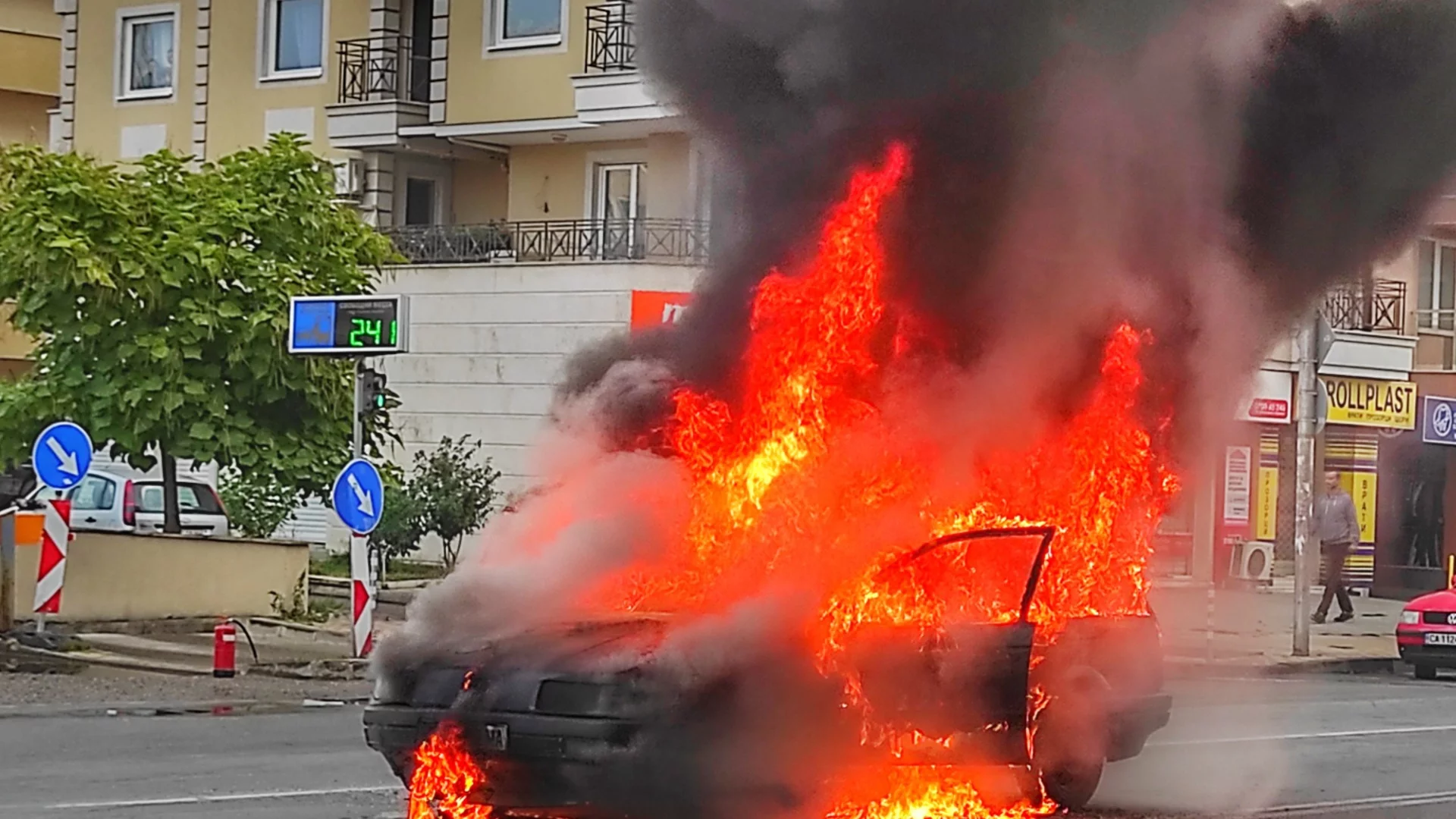Подпалили автомобил: Задържани са трима мъже
