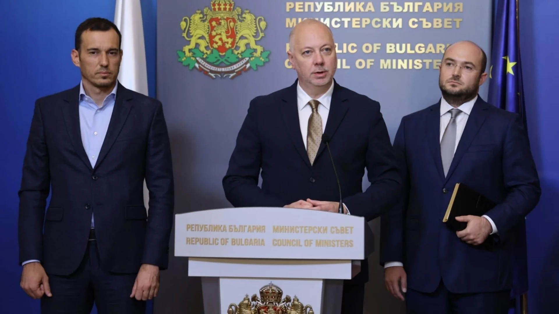 Боклукчийската мафия - на власт. Журналистите - в Алкатраз. "Свинщина" за младите лекари и 1 милиард за полицаите