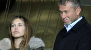 Гейм, сет, мач! Как Роман Абрамович отмъкна любимата на Сафин