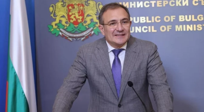 Борислав Гуцанов след потопа: Ще помогнем, но не на незаконното