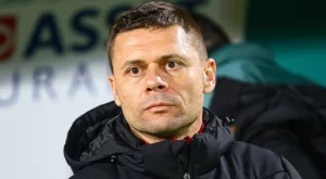 Александър Димитров след погрома: Трябва да поздравим играчите за раздаването