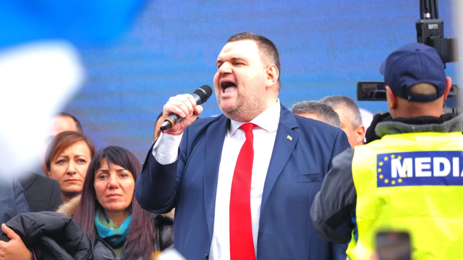 Президентът на БФ по вдигане на тежести: Търпя критики заради Пеевски, но не ме интересува (ВИДЕО)