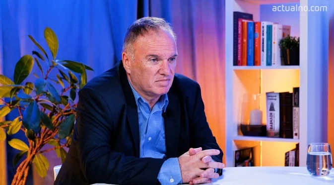 Проф. Владимир Чуков: Има светлина в тунела, „Хамас“ трябва да си отидат