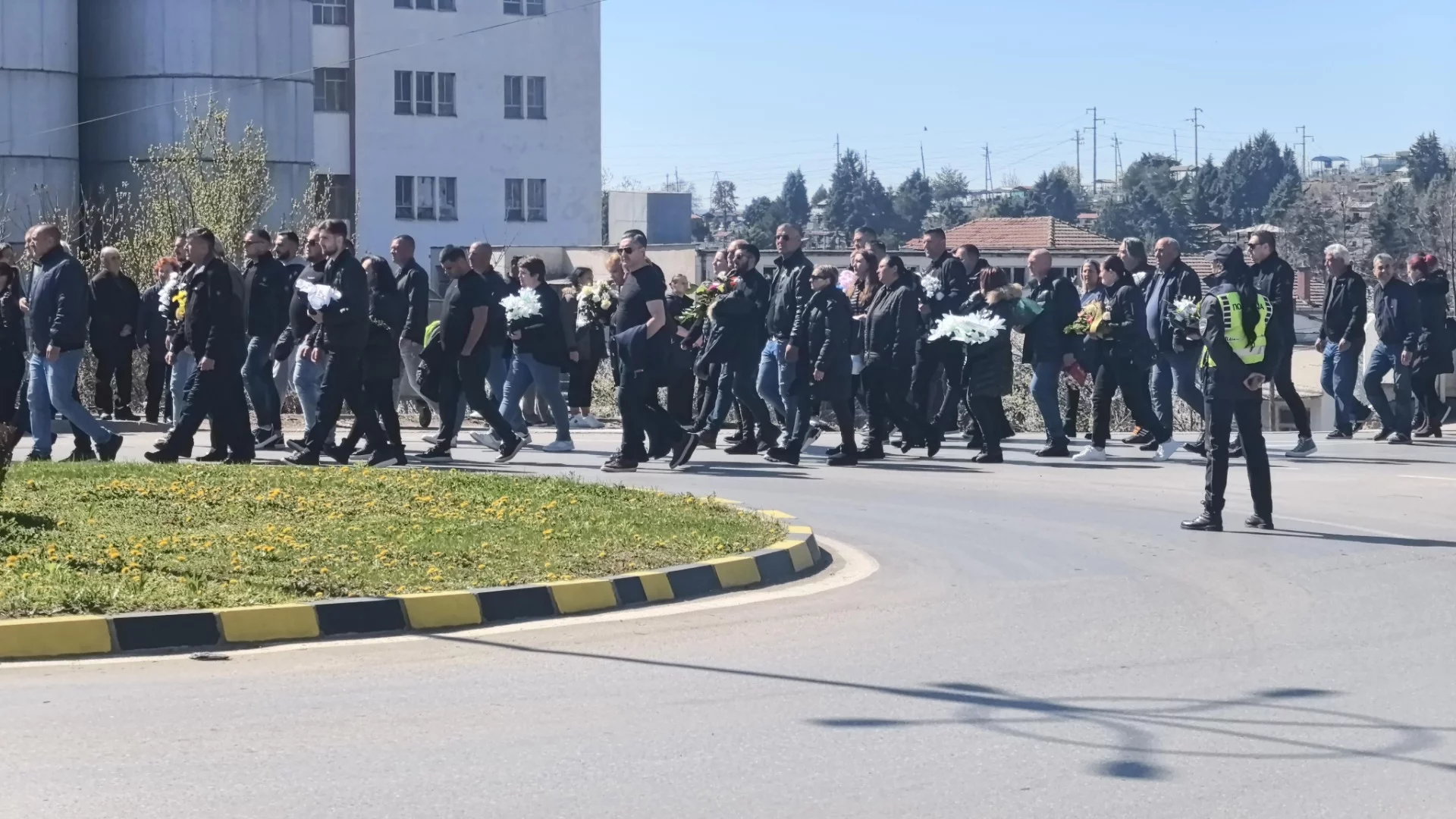 Почина и вокалистът на групата "ДНК", който пострада при пожара в дискотеката в Кочани
