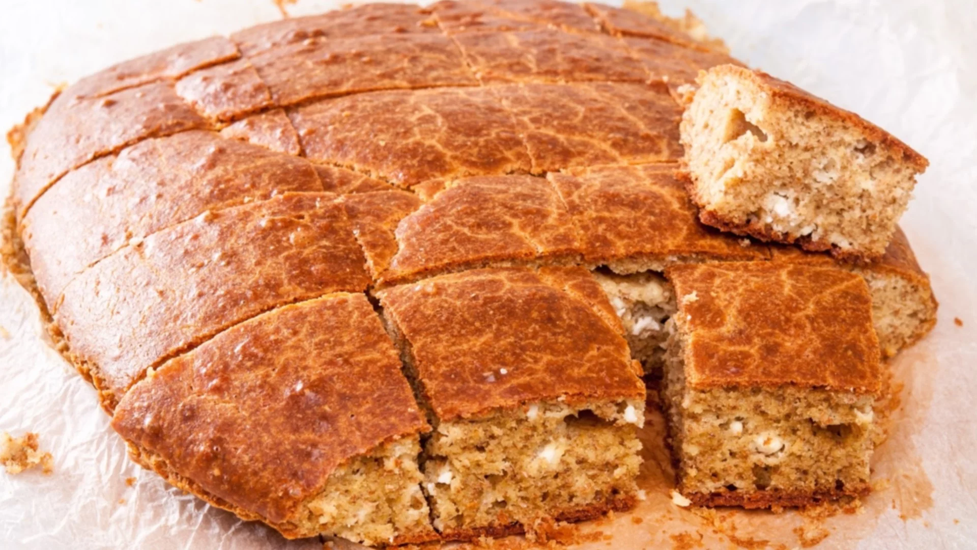 Как се приготвя баница с кексова плънка