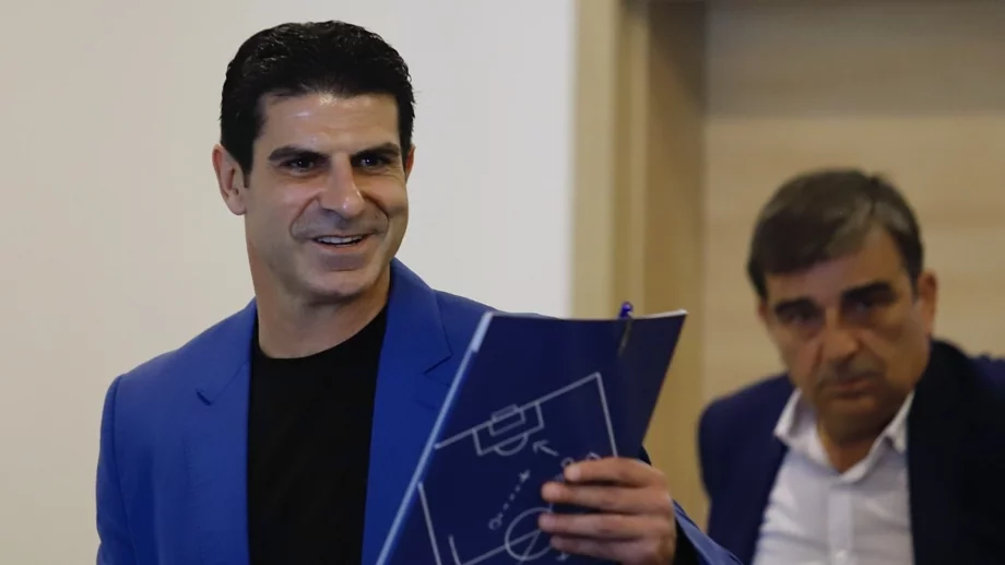 Новият треньор на България е възхитен: Имаме уникални играчи