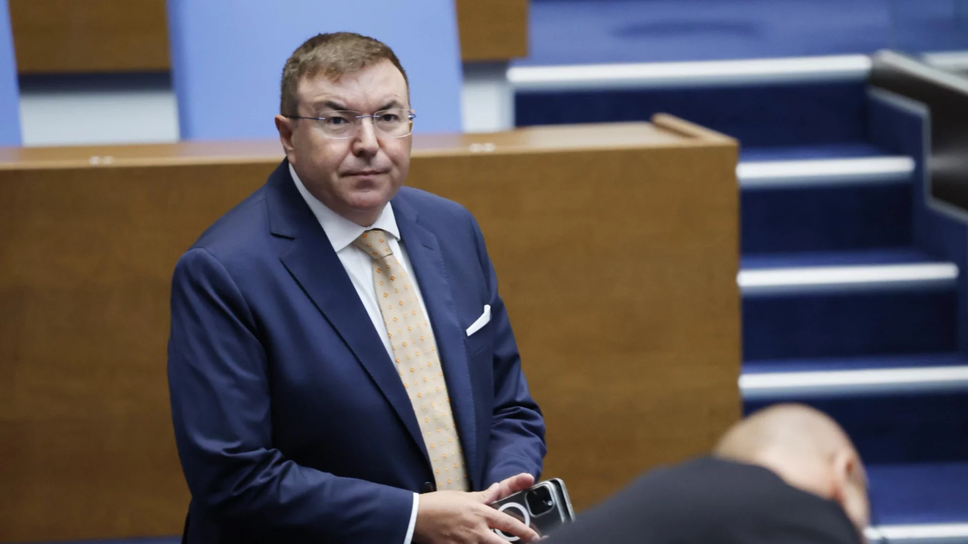 Проф. Костадин Ангелов: Време е да кажем "СТОП" на социалните мрежи за деца