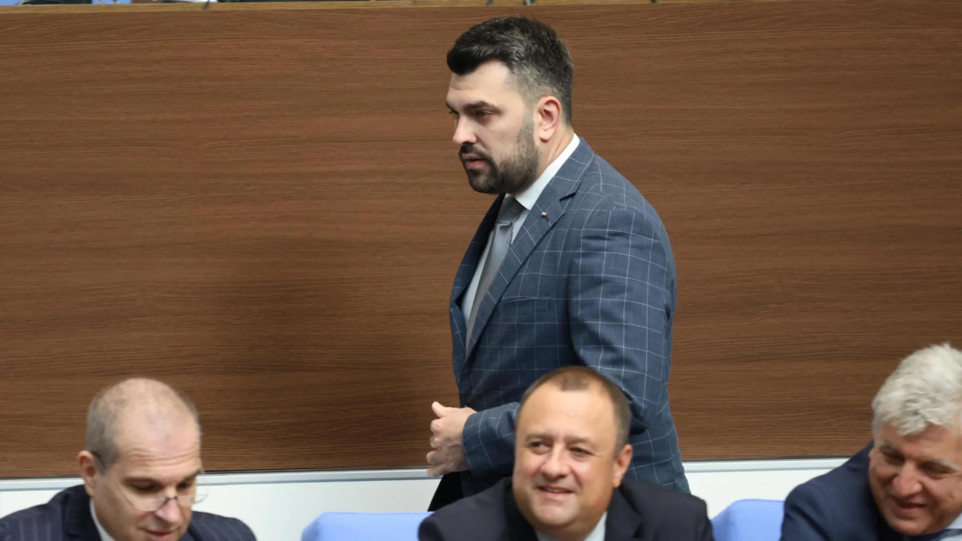 Георг Георгиев: Правителството има амбиция да продължи да съществува  - изборите са ядрен вариант, но са на масата