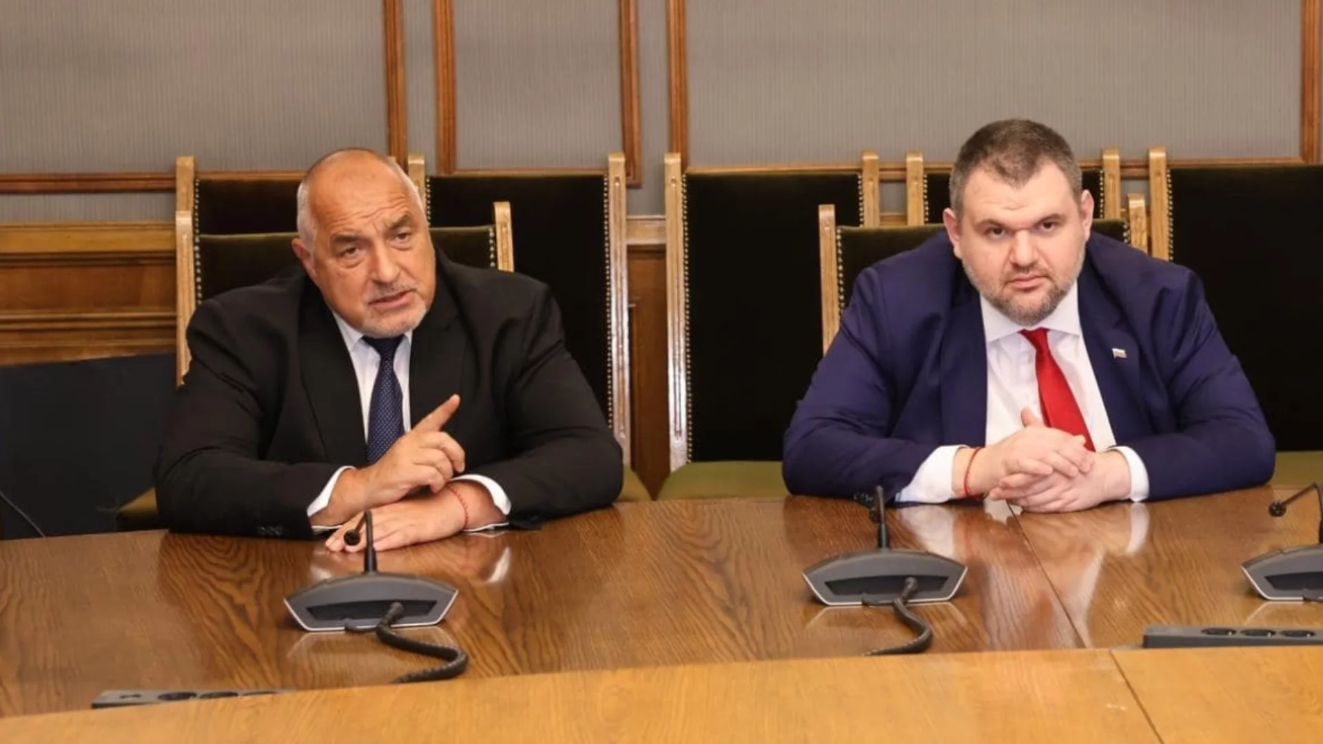 Който трупа зависимост от Пеевски, трупа печал: странната изповед на Борисов 