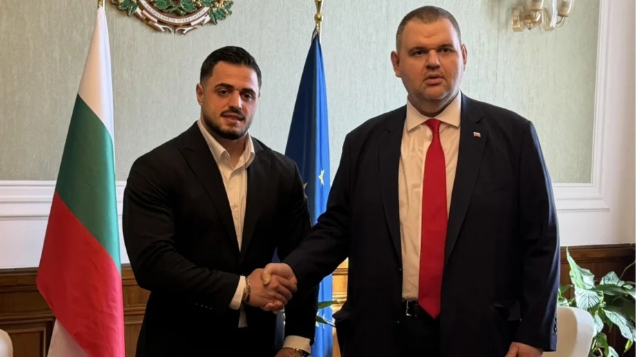 Карлос Насар се срещна с Делян Пеевски в Народното събрание