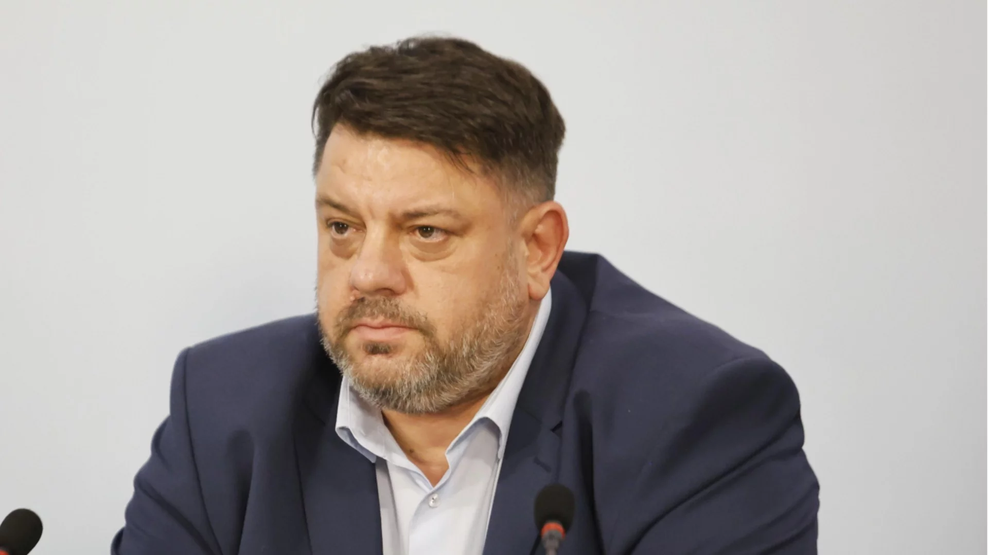 Зафиров: На дневен ред са оставките на всички участници на БСП в управлението