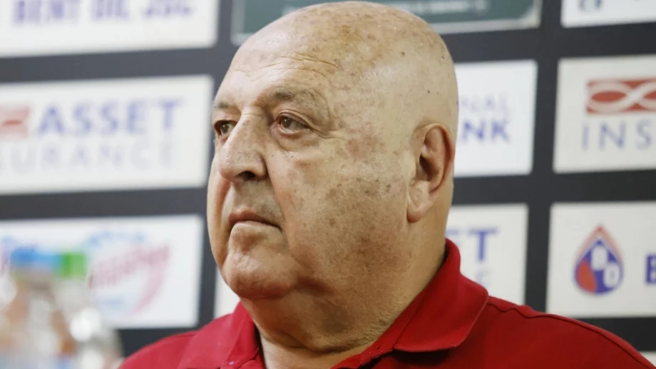 "Този човек вреди на малкия": Венци Стефанов направи на нищо Вили и Светльо Вуцови