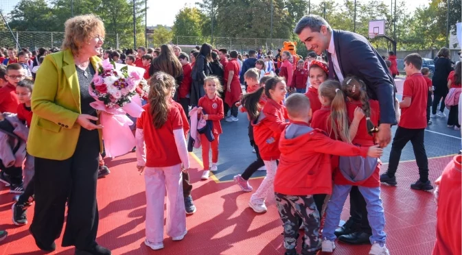 Нова комбинирана спортна площадка в I ОУ „Св. Климент Охридски“ открита в Пазарджик