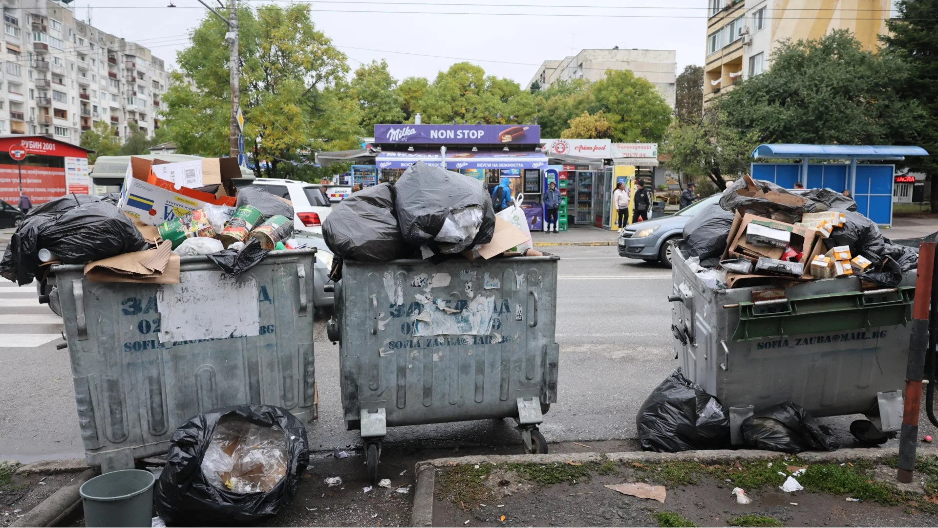 Кризата с боклука: Ето кога започва чистенето на "Красно село" и "Люлин"