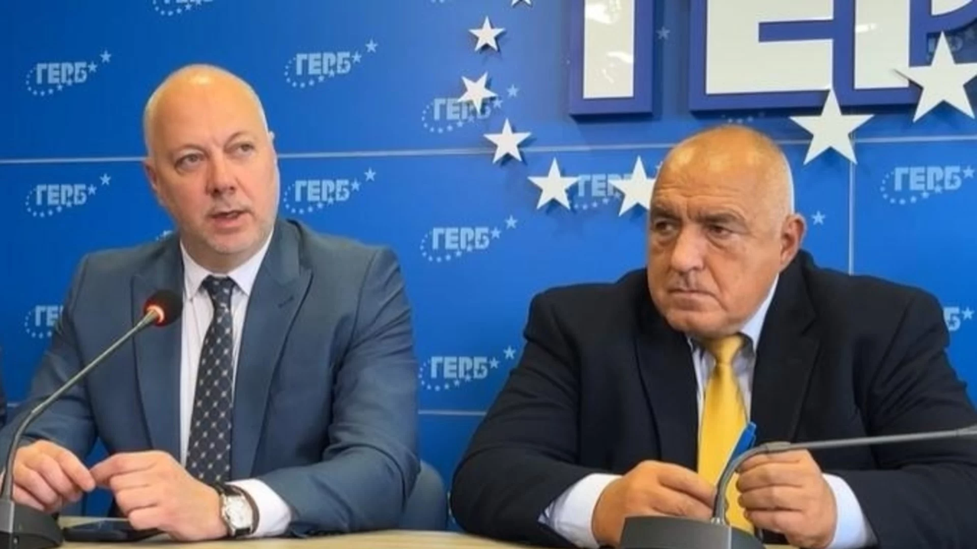 Ще се преформатира ли кабинетът: Коалиционните партньори се събират на извънредна среща