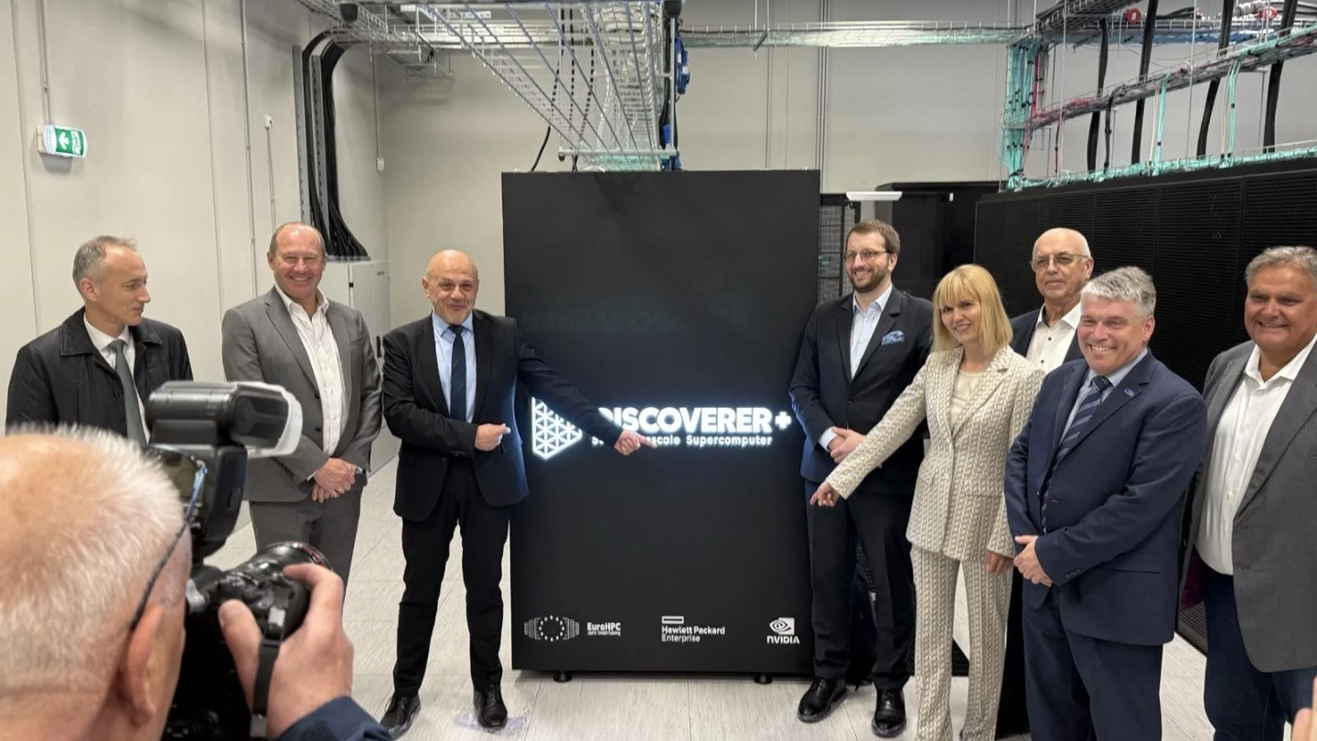 Държавата и тази година отпусна 4 млн. лв. за суперкомпютъра Discoverer