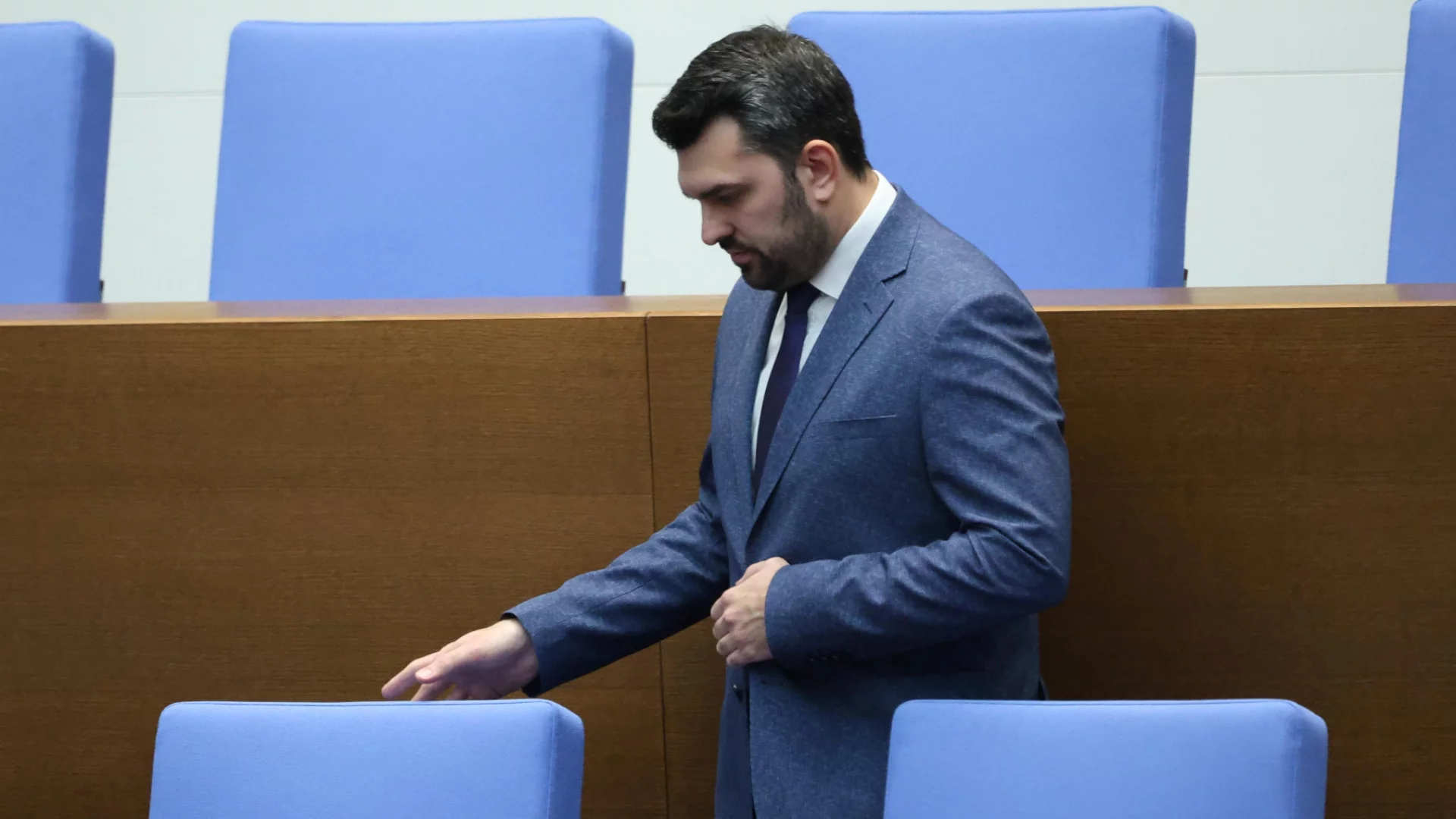 Ирония и подигравки към българския външен министър заради Путин и срещата му с Тръмп в Будапеща