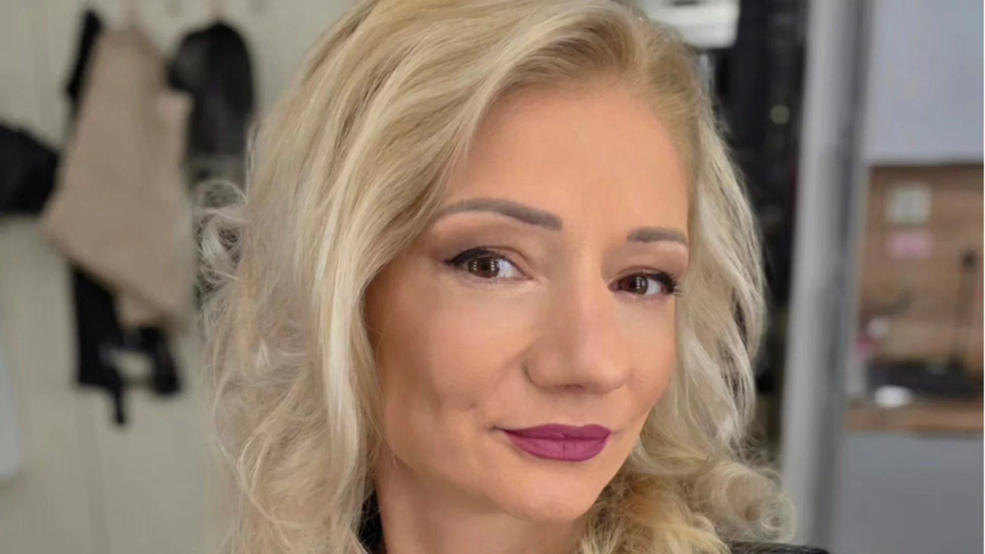 Актрисата Яна Огнянова стана звезда в социалните мрежи (ВИДЕА)