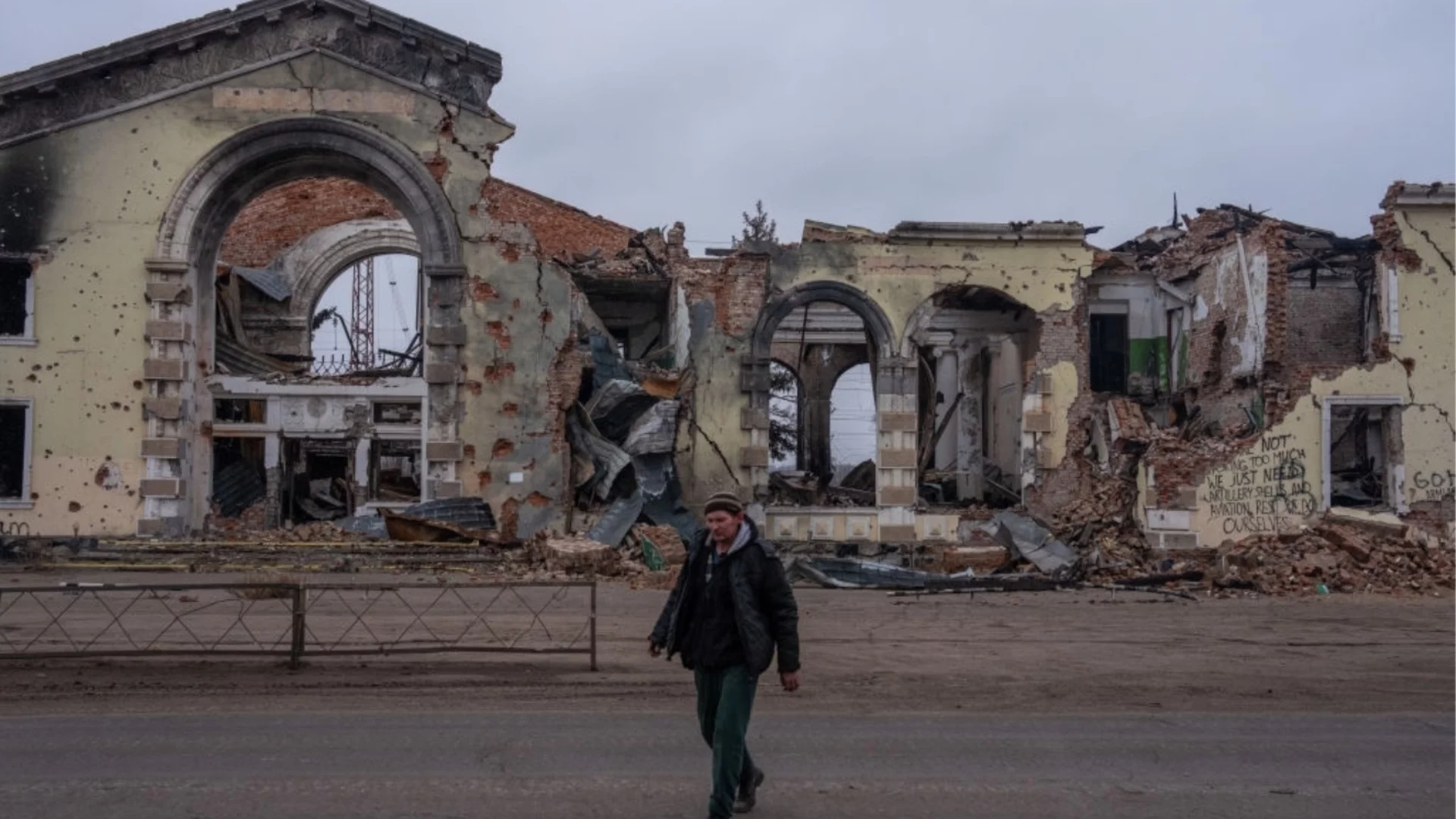 Пет сценария за край на войната в Украйна