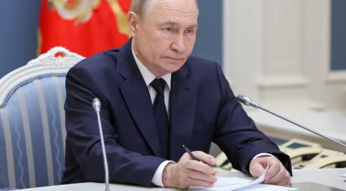 Путин проведе учение на руските стратегически ядрени сили
