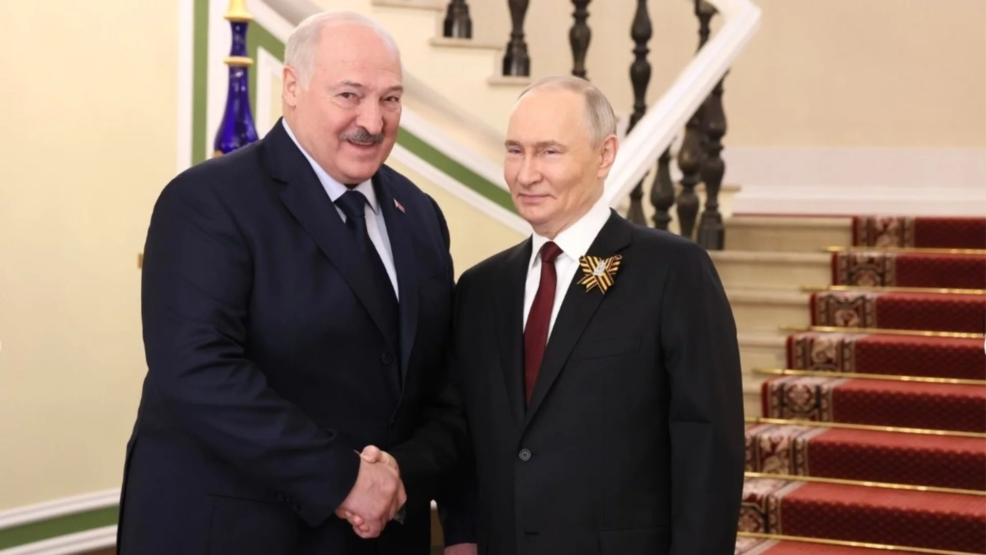 Европарламентът не признава Лукашенко, иска друго правителство да представя Беларус в международни форуми